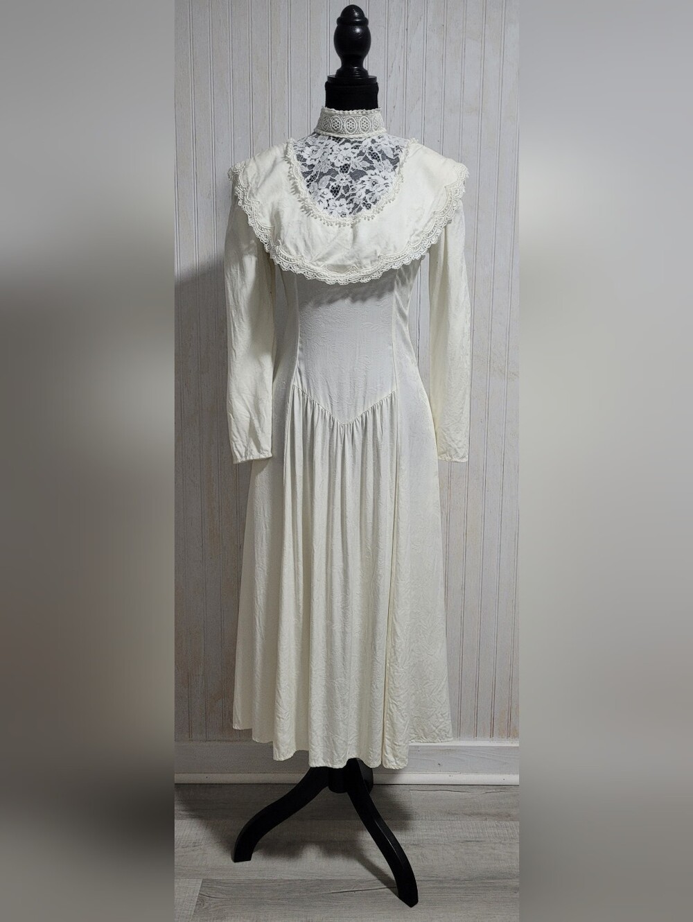 Vintage Scott McClintock Ivory White Lace High Neck Prairie Dress Size 4
